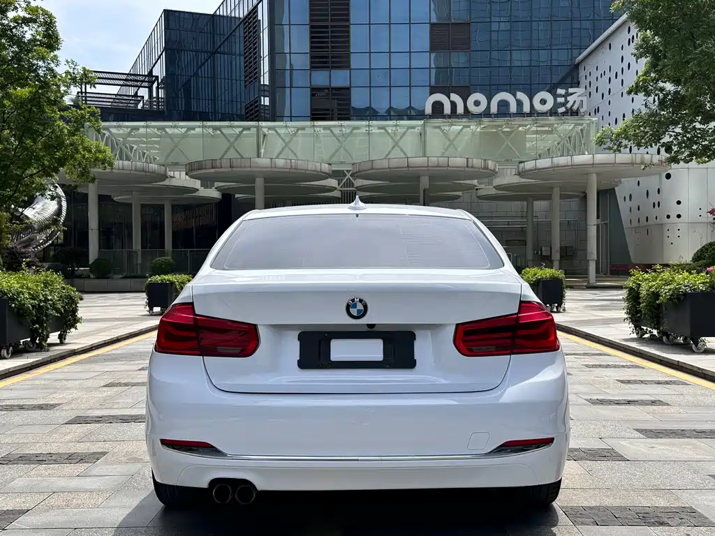 BMW 3 Series 2017 320Li Fashion Edition