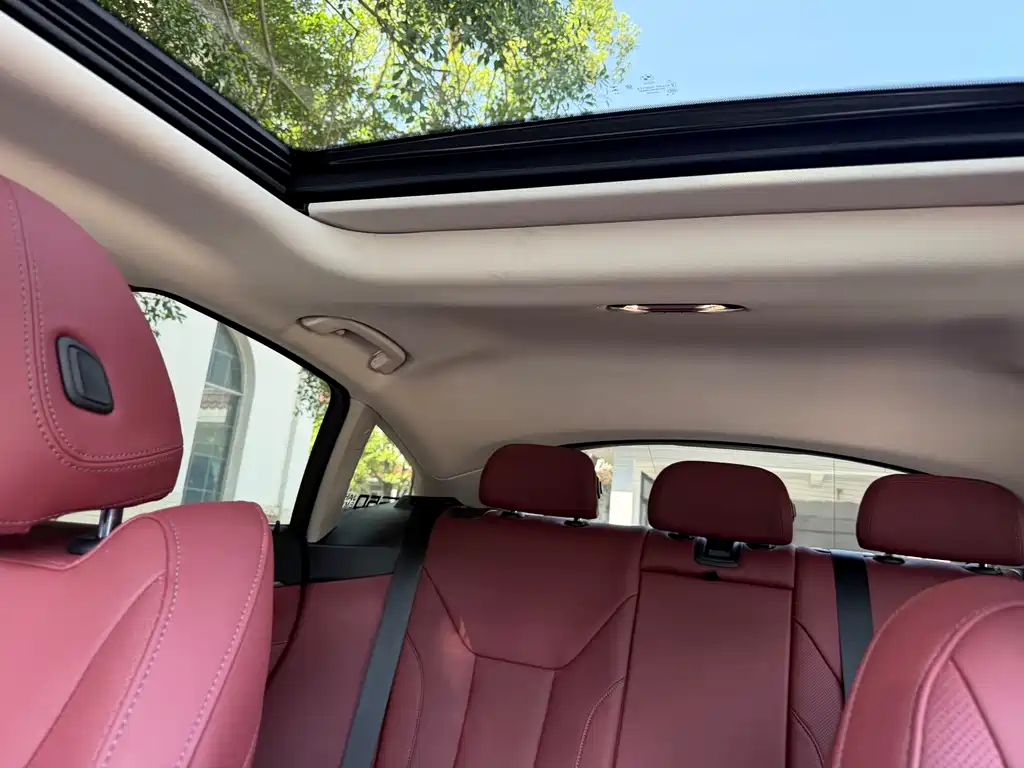 BMW i4 2023 eDrive35