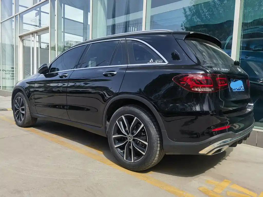 Mercedes-Benz GLC 260 L 4MATIC Luxury 2021