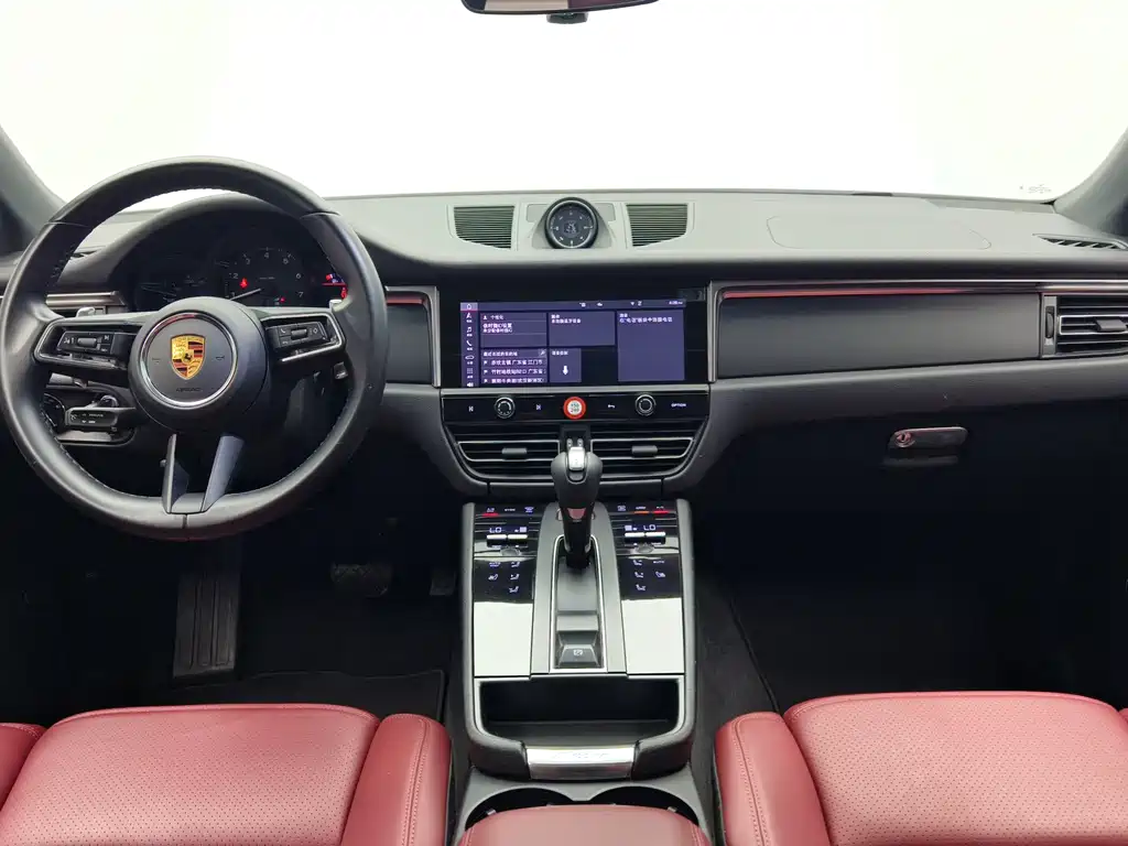 Macan 2022 2.0T