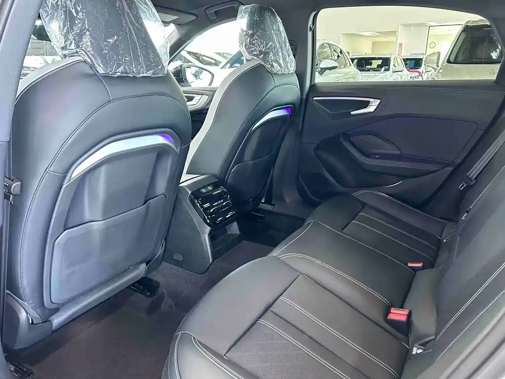 Audi A5L 2026 2.0T Sport