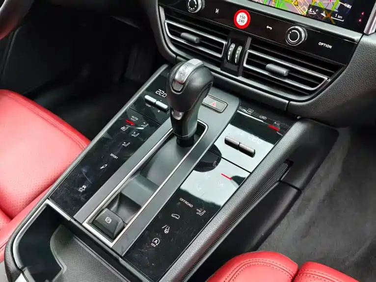 Macan 2023 Macan 2.0T