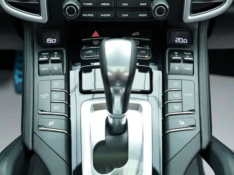 Porsche Cayenne 2016 Cayenne 3.0T