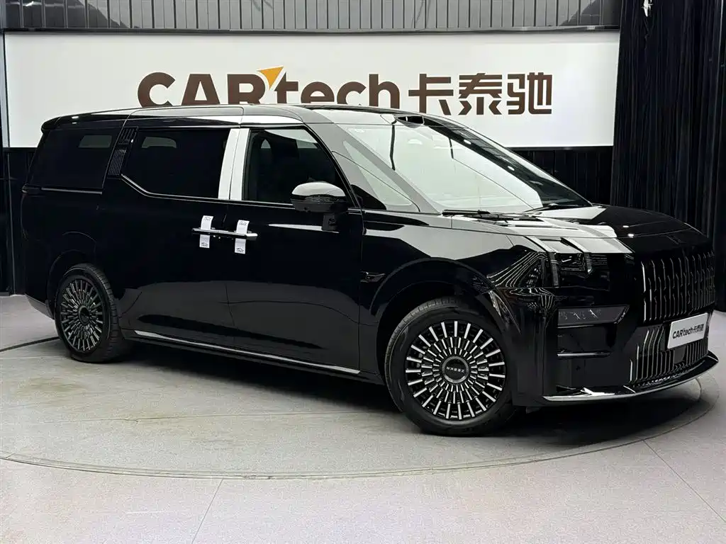 Zeekr 009 2024 Six-Seat Executive Edition AWD 108kWh