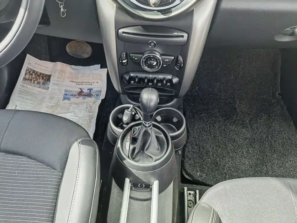 MINI Countryman 2014 1.6L COOPER Fun