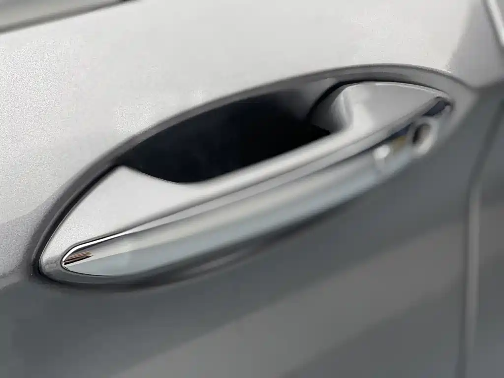 Infiniti QX50 2018 2.0T FWD Fashion Edition