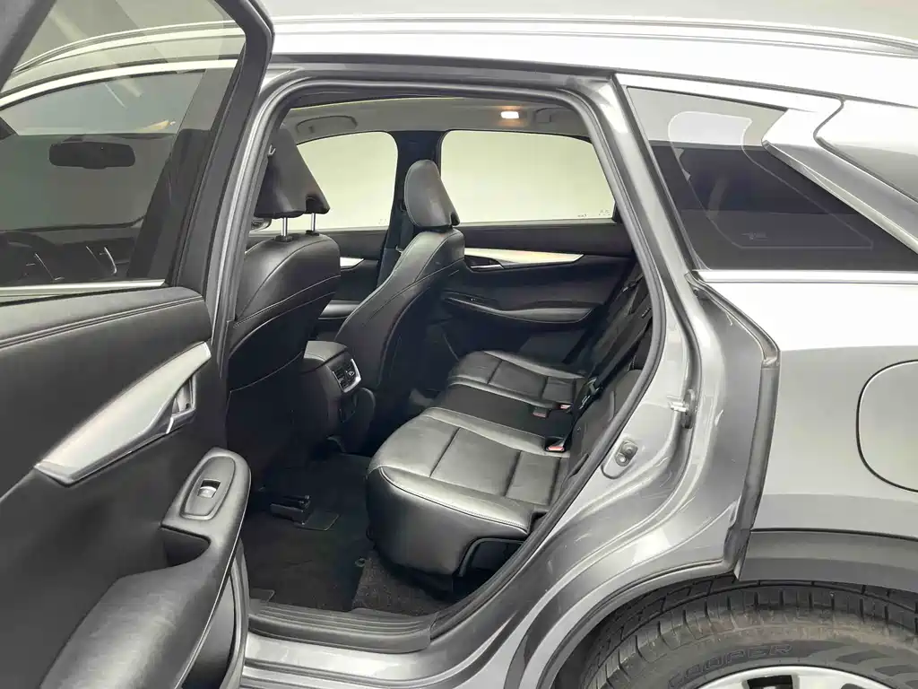 Infiniti QX50 2018 2.0T FWD Fashion Edition