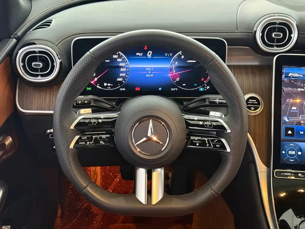 Mercedes-Benz GLC 300 L 4MATIC 2024