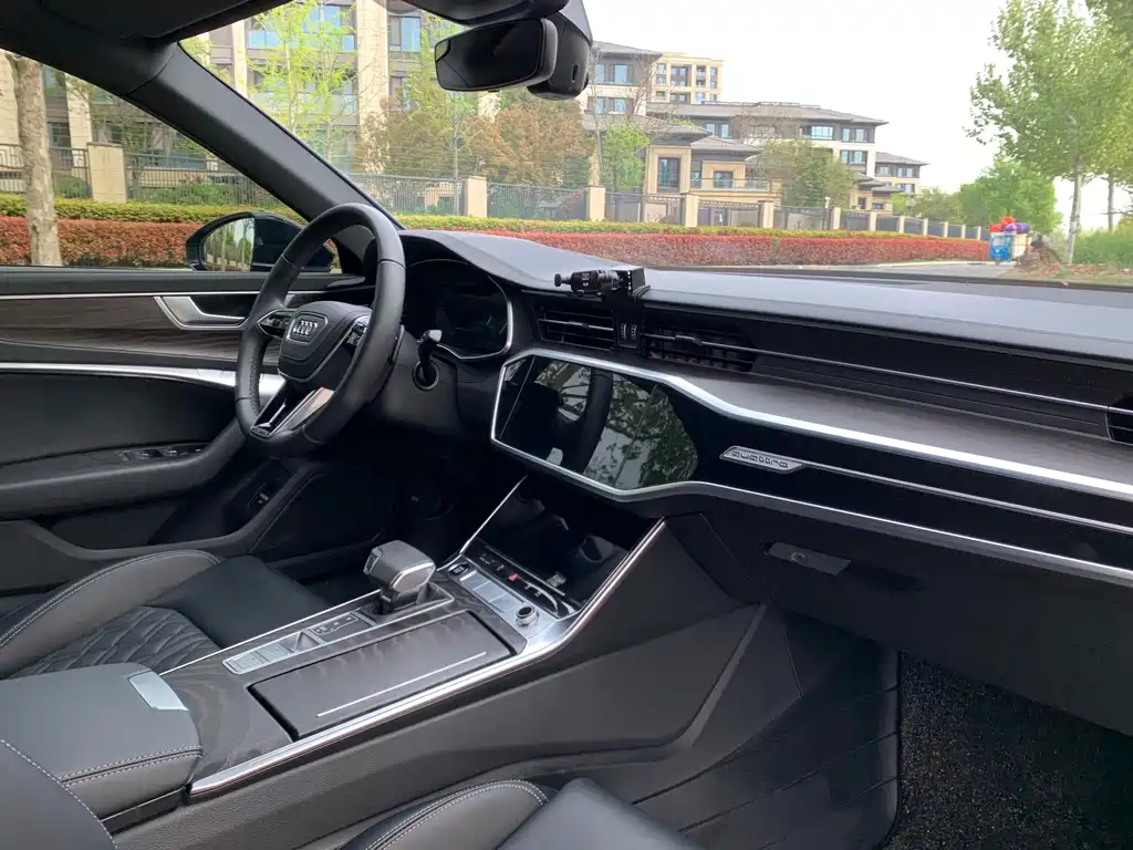 Audi A6L 2025 45 TFSI quattro Zhenxuan Dynamic Edition