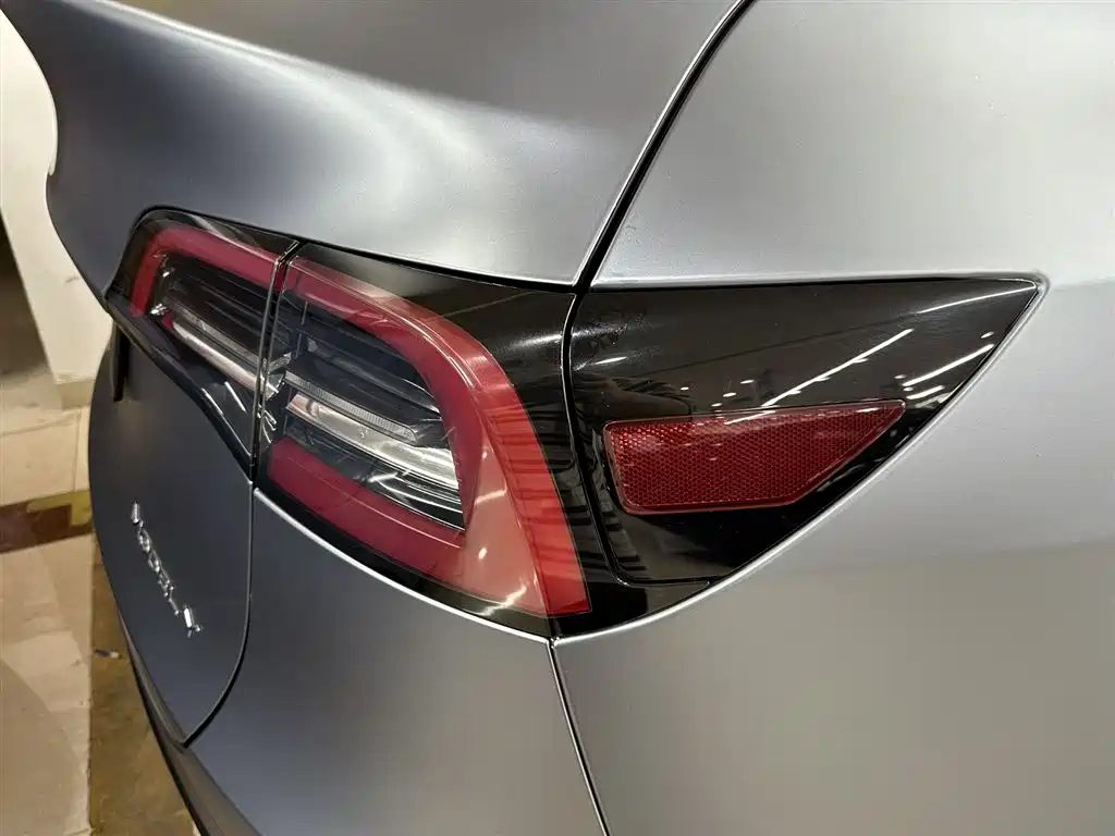 Model Y 2022 Rear-Wheel Drive