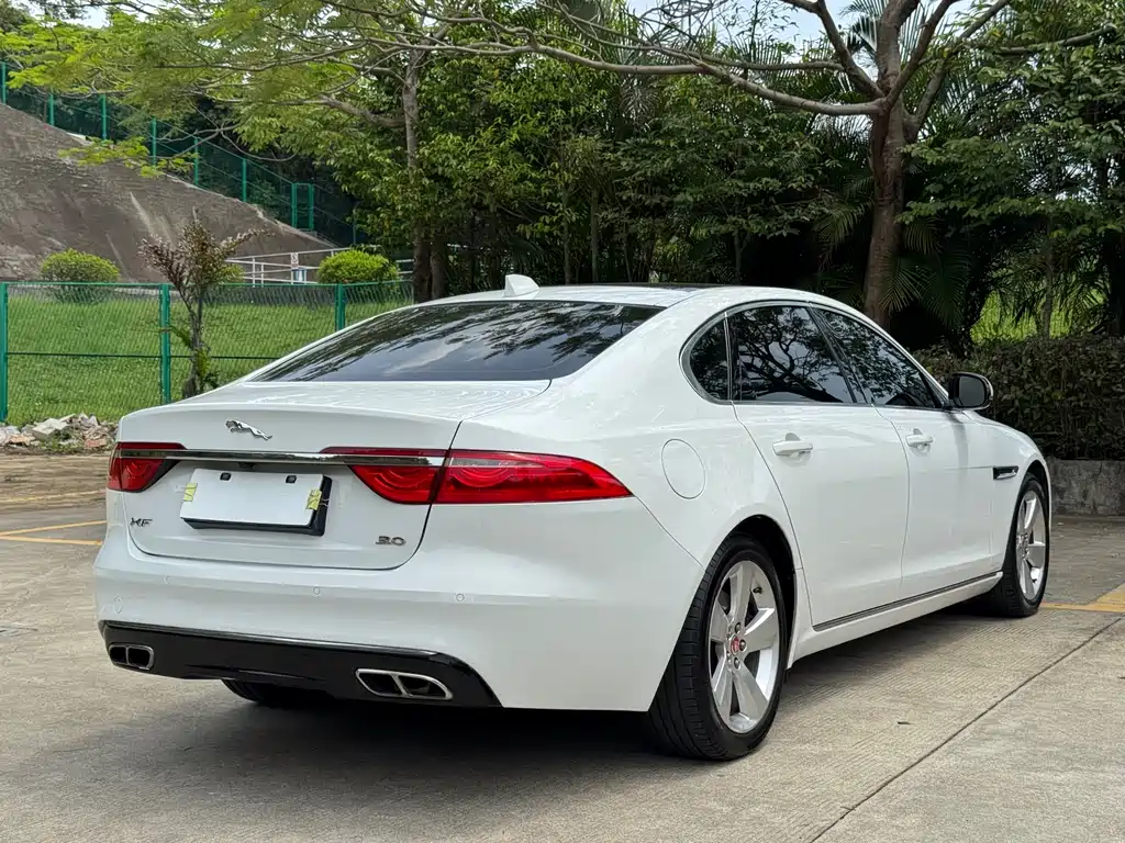 Jaguar XFL 2018 XFL 2.0T 200PS Elite Edition