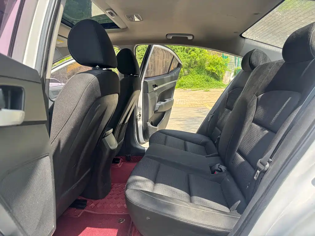 Hyundai Elantra 2016 1.6L Auto Elite