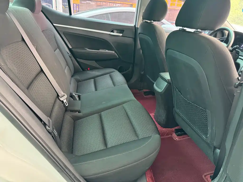 Hyundai Elantra 2016 1.6L Auto Elite