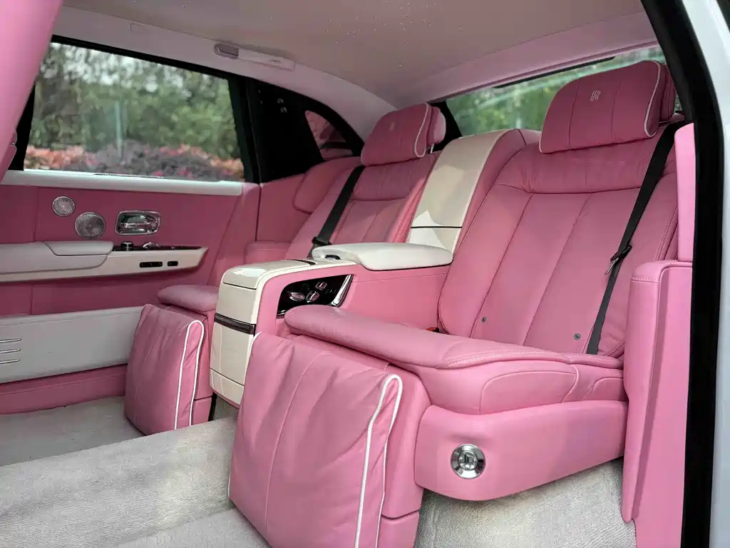 Rolls-Royce Phantom 2018 6.7T Long Wheelbase Edition