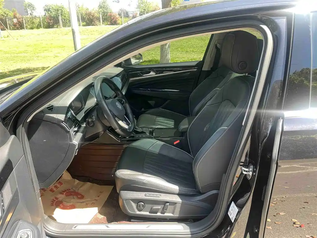 Volkswagen Passat 2022 330TSI Starry Sky Luxury Edition