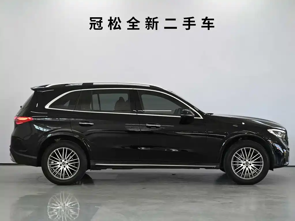 Mercedes-Benz GLC 300 L 4MATIC Dynamic 5-Seater 2023 Facelift