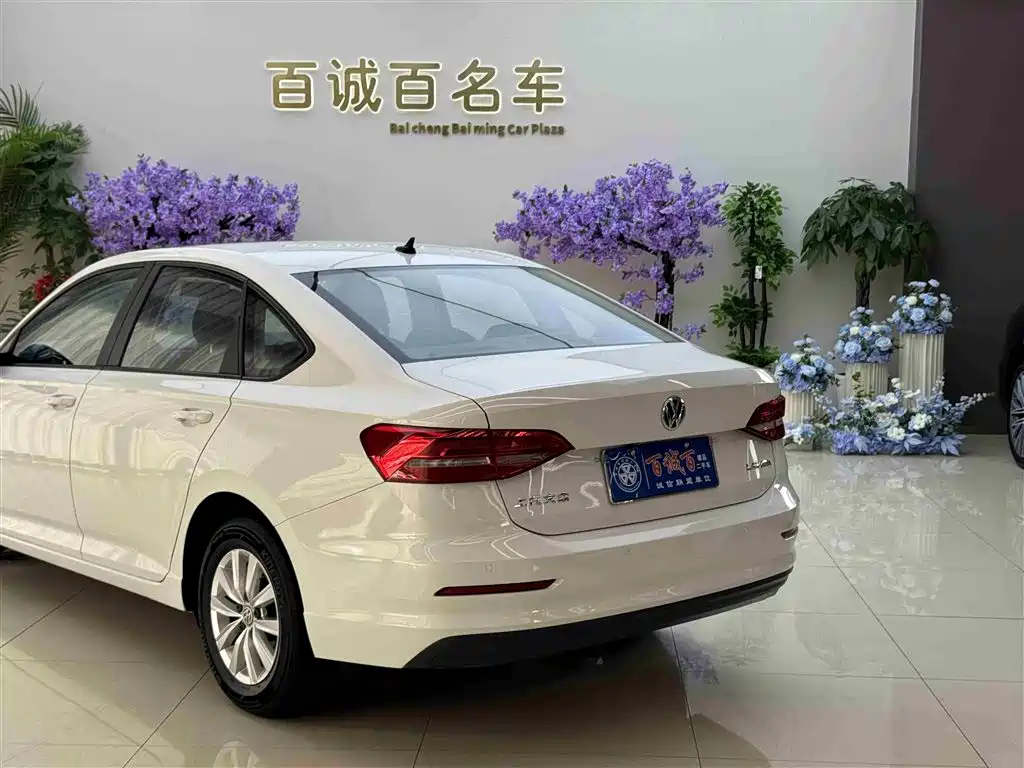 Volkswagen Lavida 2019 1.5L Automatic Fashion Edition China VI