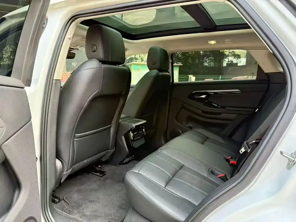 Range Rover Evoque L 2023 200PS Elite Edition