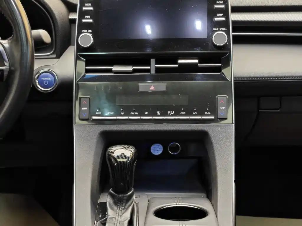 2019 Toyota Avalon Hybrid 2.5L Luxury Edition China V