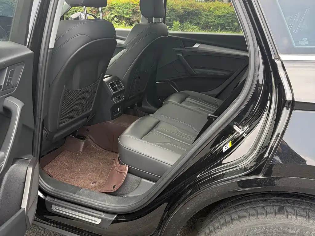 Audi Q5L 2023 40 TFSI Fashion Dynamic Edition