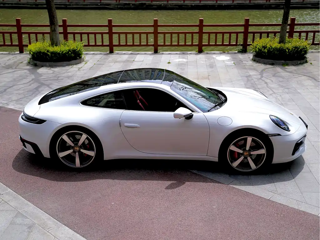 Porsche 911 Carrera S