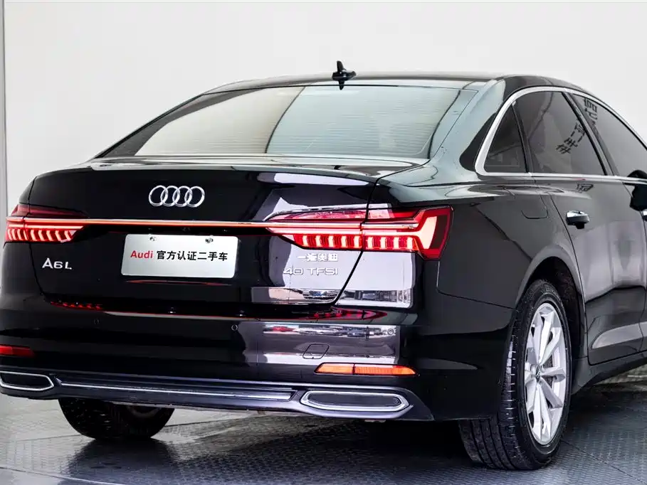Audi A6L 2021 40 TFSI Luxury Elegant