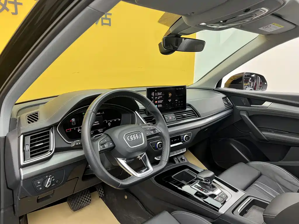 Audi Q5L 2021 40 TFSI Fashion Dynamic