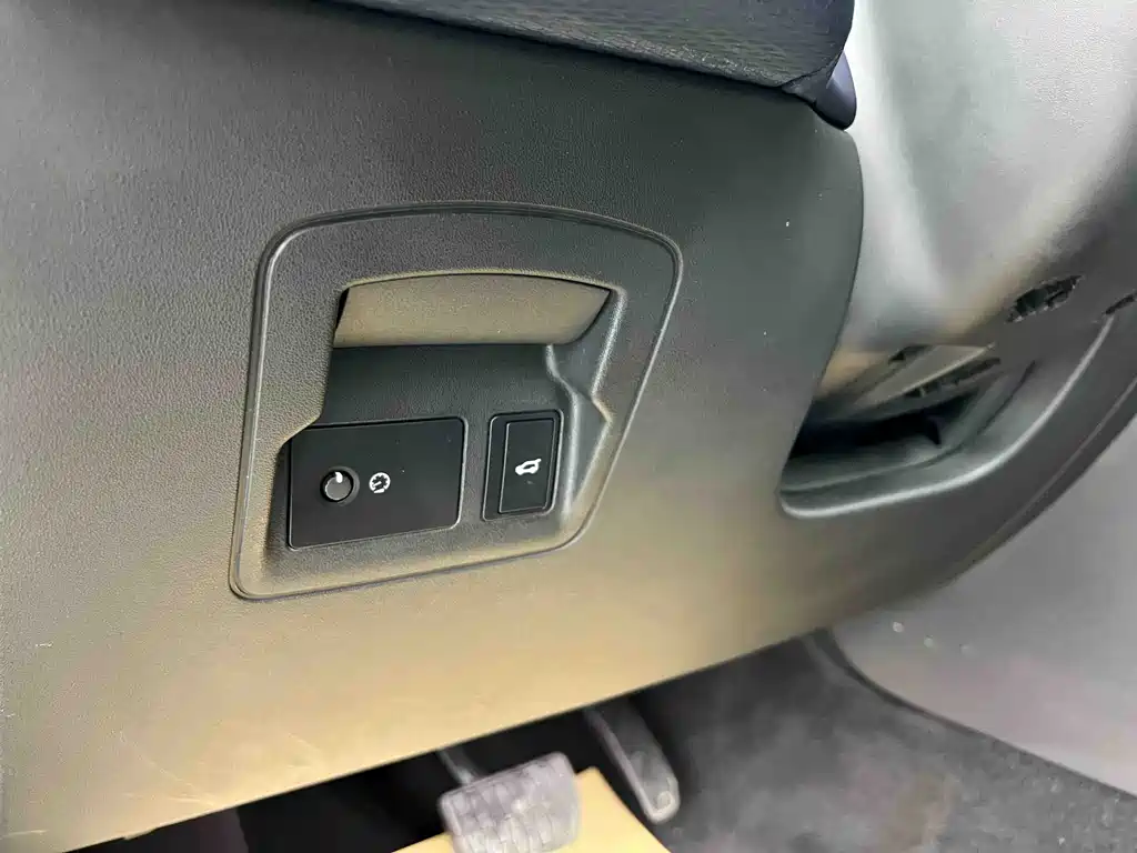 Range Rover Velar 2022 250PS