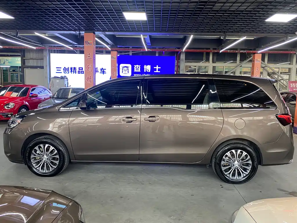 Buick GL8 2022 Land Business Class 652T Comfort Edition