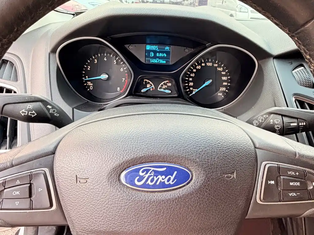 Ford Focus 2017 Hatchback EcoBoost 125 Automatic Trend Edition Smart Drive