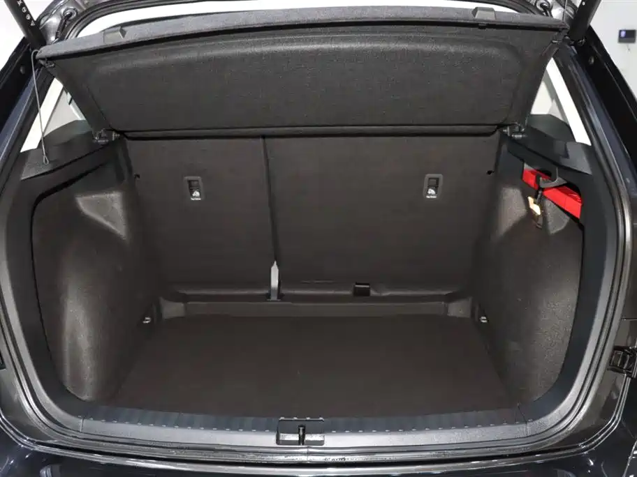 Volkswagen Tayron 2024 300TSI FWD Full Moon Edition