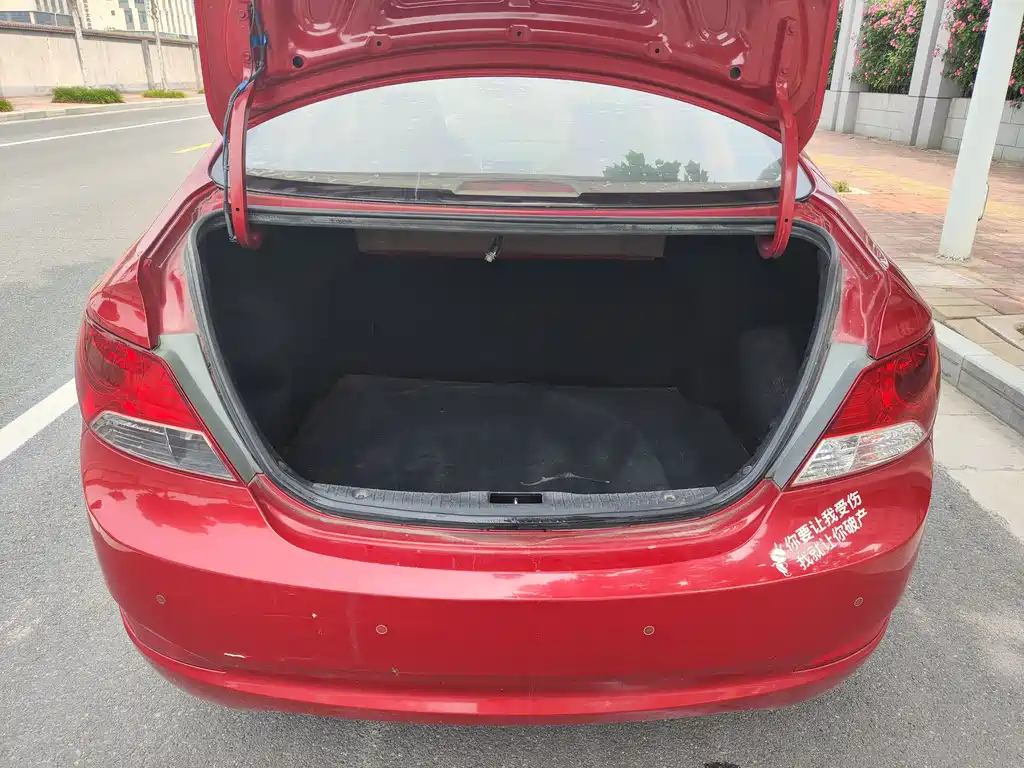 Verna 2010 Sedan 1.4L Automatic Fashion GT