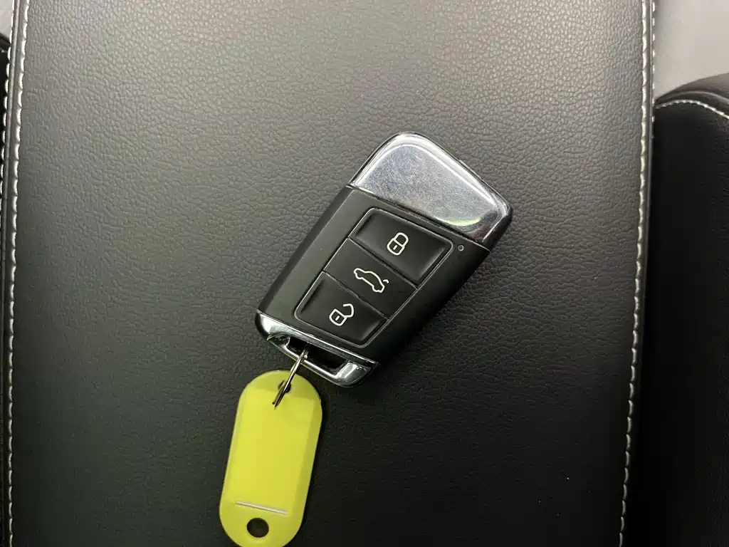 Volkswagen Passat 2024 380TSI Starlight Elite Edition