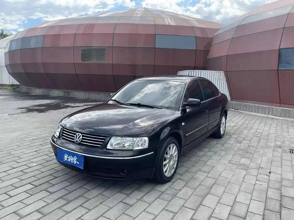 Passat 2005 1.8T Automatic Luxury