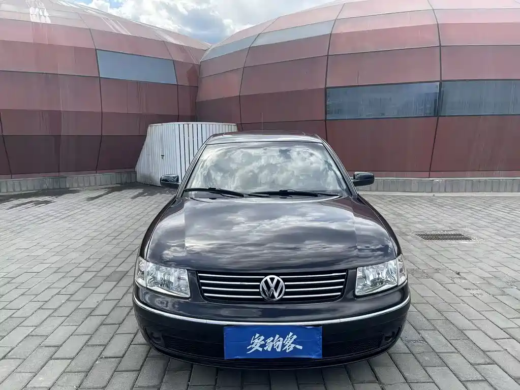 Passat 2005 1.8T Automatic Luxury