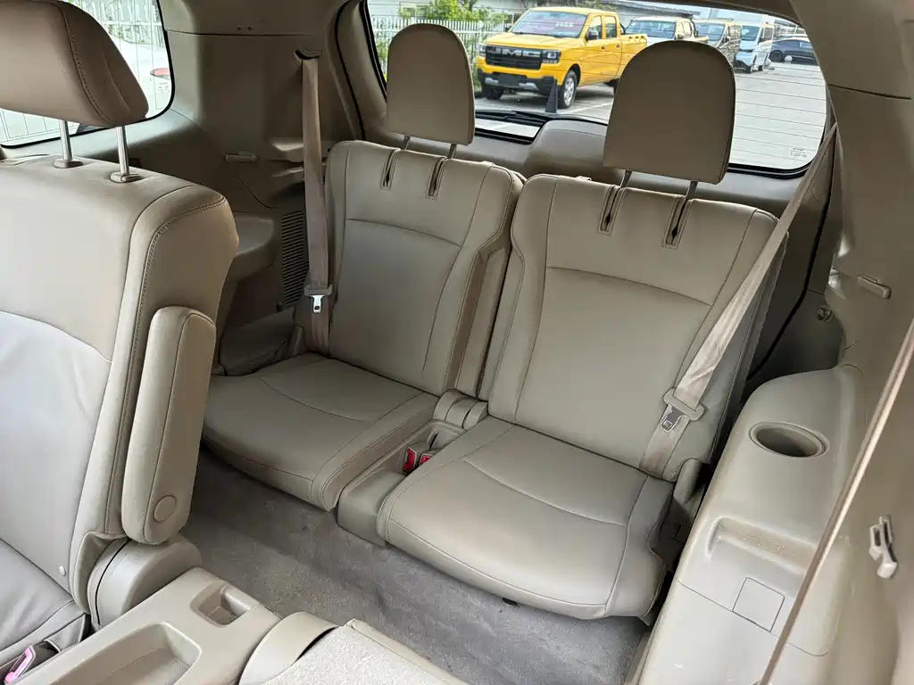 Toyota Highlander 2013 2.7L FWD 7-Seater Zijin Edition