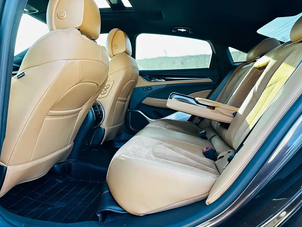 Buick LaCrosse 2016 28T Flagship Edition