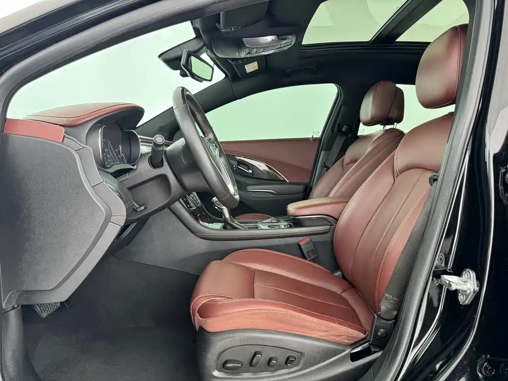 Buick LaCrosse 2014 2.0T SIDI Intelligent Enjoyment Flagship Edition