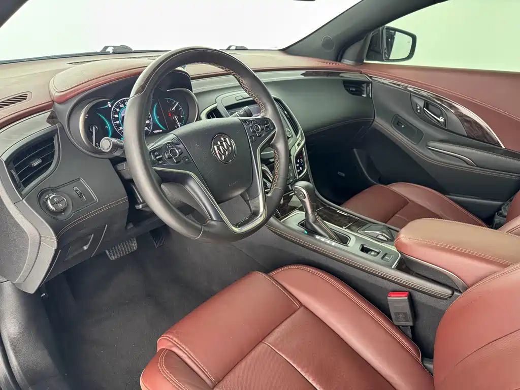Buick LaCrosse 2014 2.0T SIDI Intelligent Enjoyment Flagship Edition