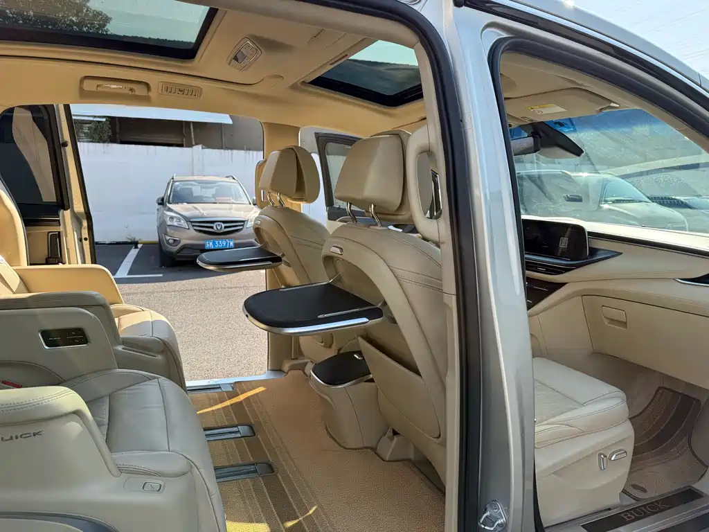 Buick GL8 2022 ES Land Business Class 653T Luxury Model