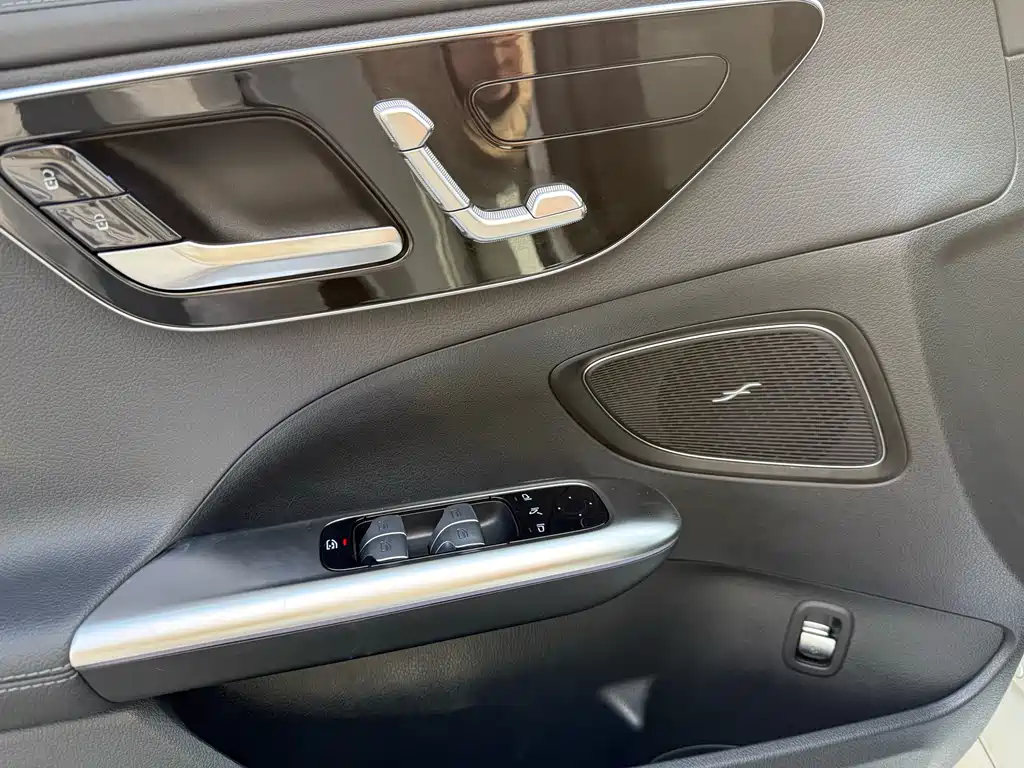 Mercedes-Benz C-Class 2022 C 260 L