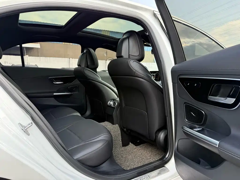 Mercedes-Benz C-Class 2022 C 260 L