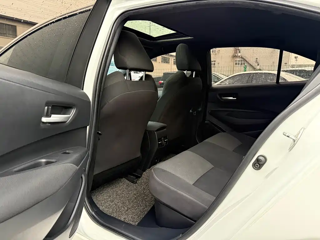 Toyota Levin 2022 Hybrid 1.8H E-CVT Luxury Edition