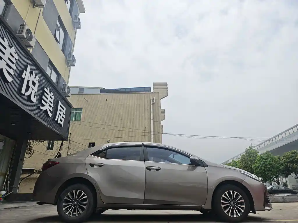 Corolla 2017 1.2T CVT GL