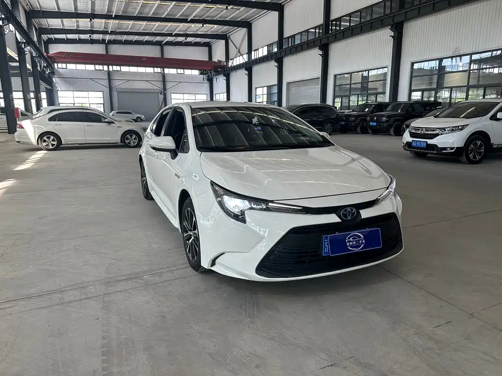 Levin 2024 Intelligent Hybrid Dual Engine 1.8L Leading Edition