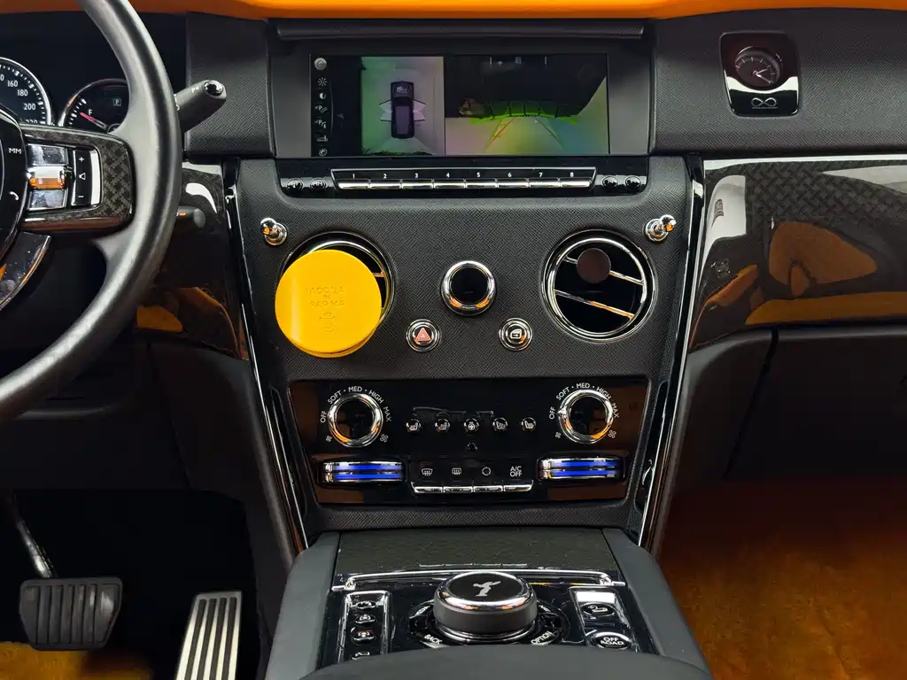 Cullinan 2020 Black Badge