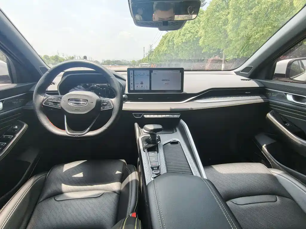 Geely Preface 2023 1.5TD Fuyao Edition
