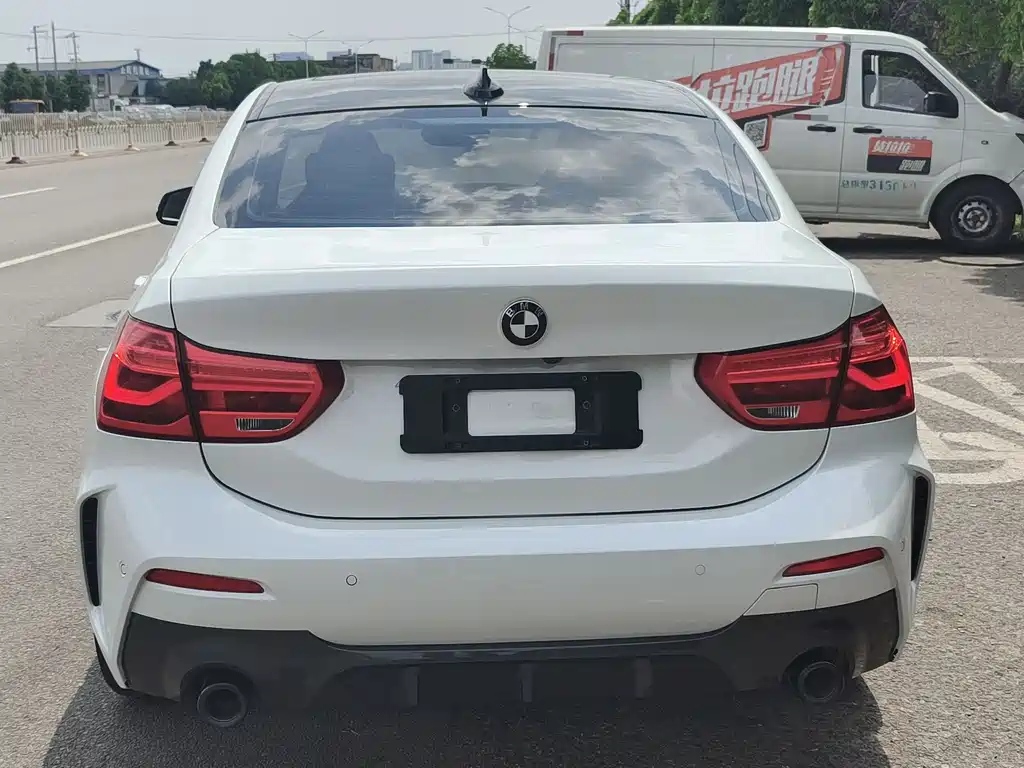 BMW 1 Series 2022 125i M Sport Night Edition