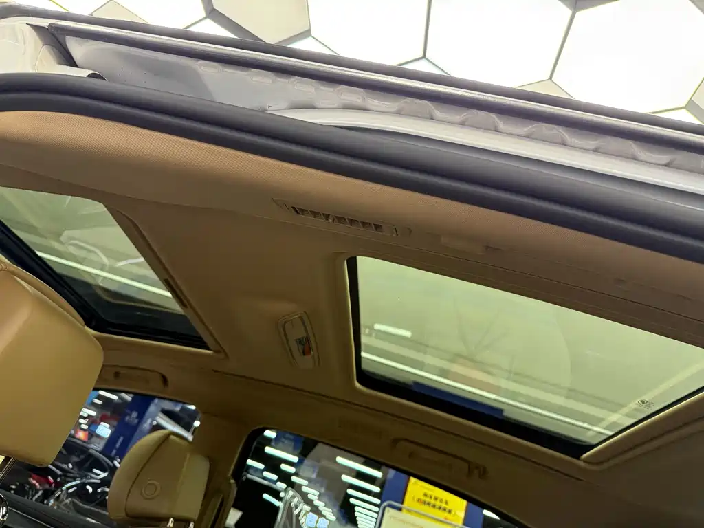 Buick GL8 2020 ES Land Business Class 653T Flagship Edition