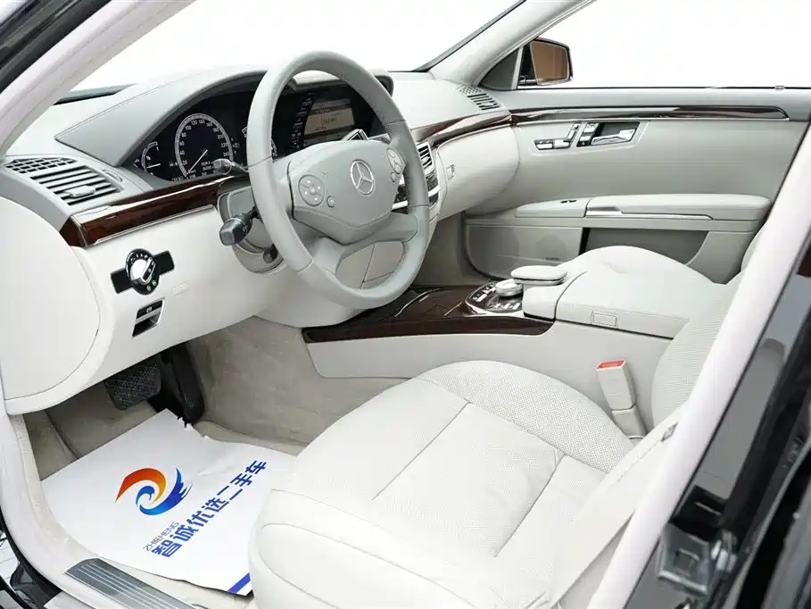 Mercedes-Benz S-Class 2010 S 300 L Luxury